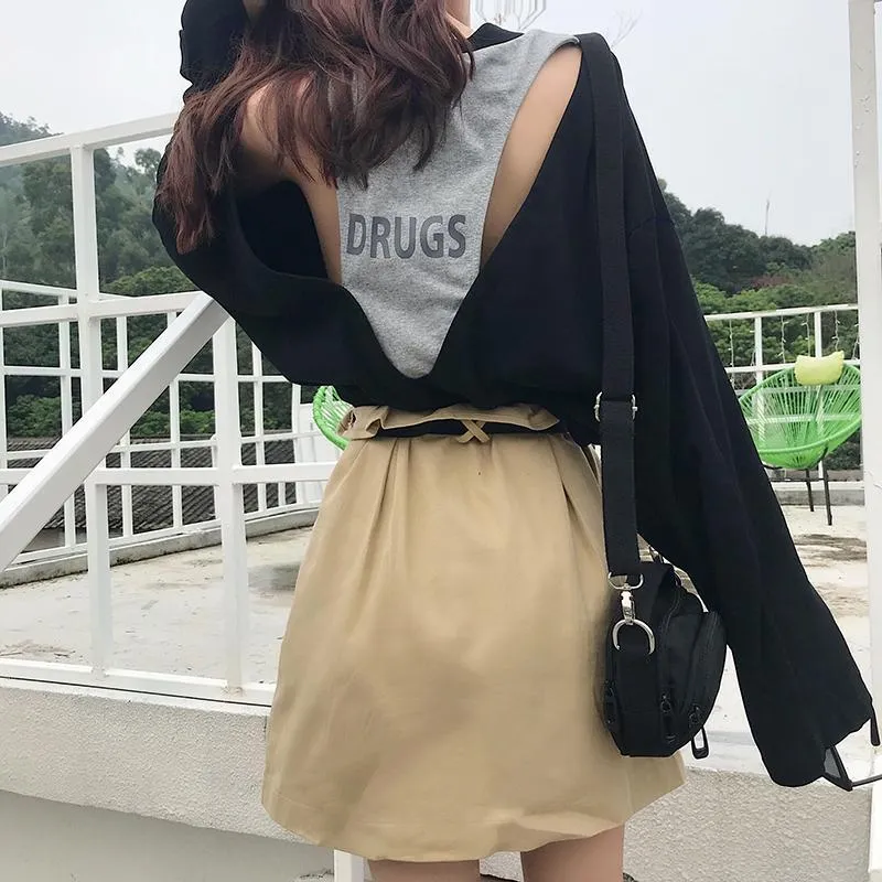 2 PIECE SET BACKLESS LONG SLEEVE T-SHIRT   HIGH WAIST TOOLING SKIRT