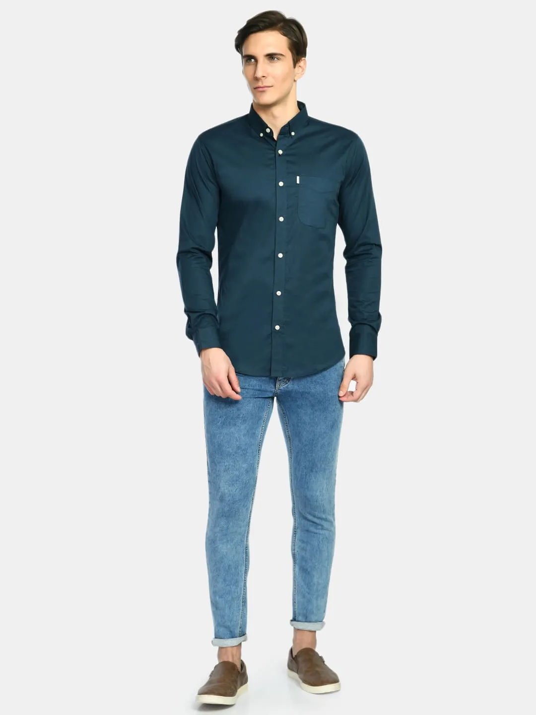 Men's Teal Blue Solid Regular Fit Casual Shirt