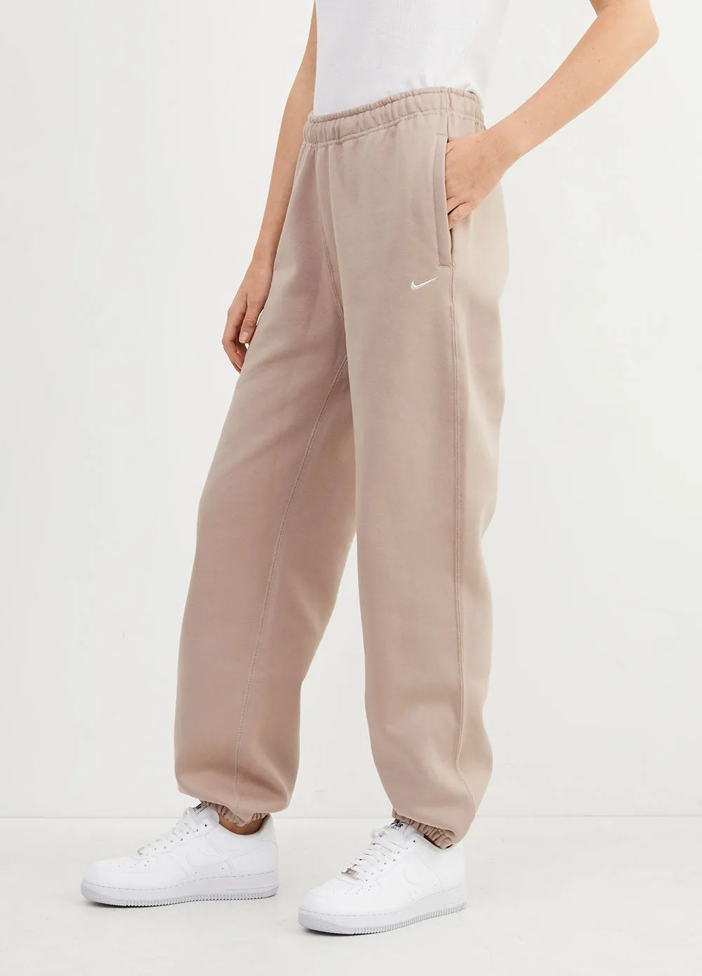 Solo Swoosh Pants