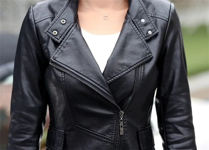 TEEK - Triangle Split Coat