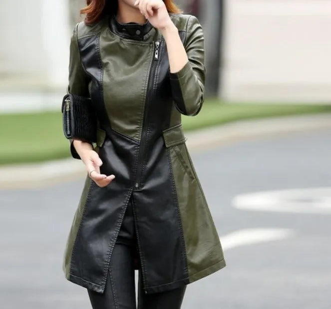 TEEK - Triangle Split Coat
