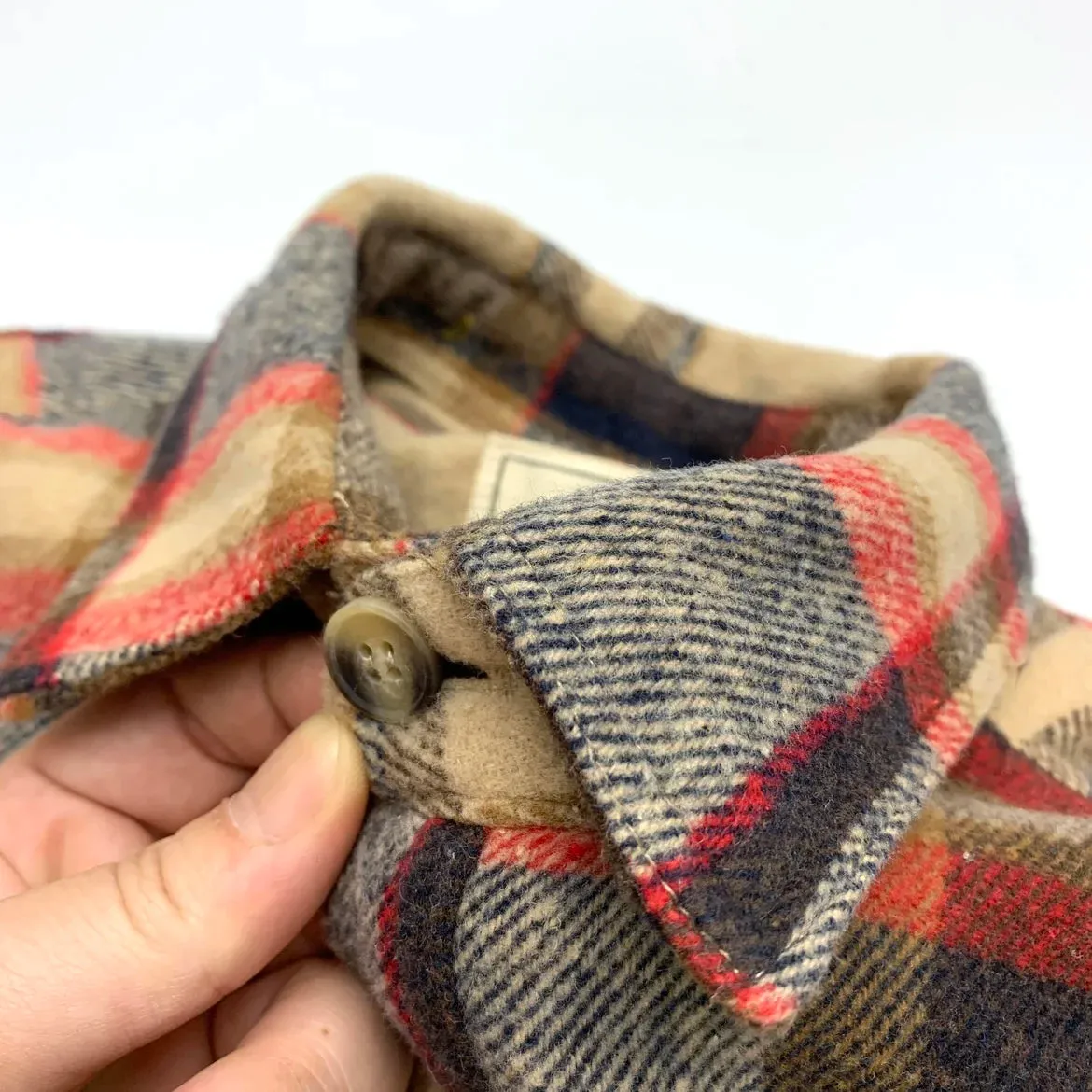 Wiaofellas  -  Autumn Men's Tooling Brushed Plaid Shirt Jacket Streetwear Loose Flannel Casual Long-sleeved Shirt Jacket Male Workwear Clothing