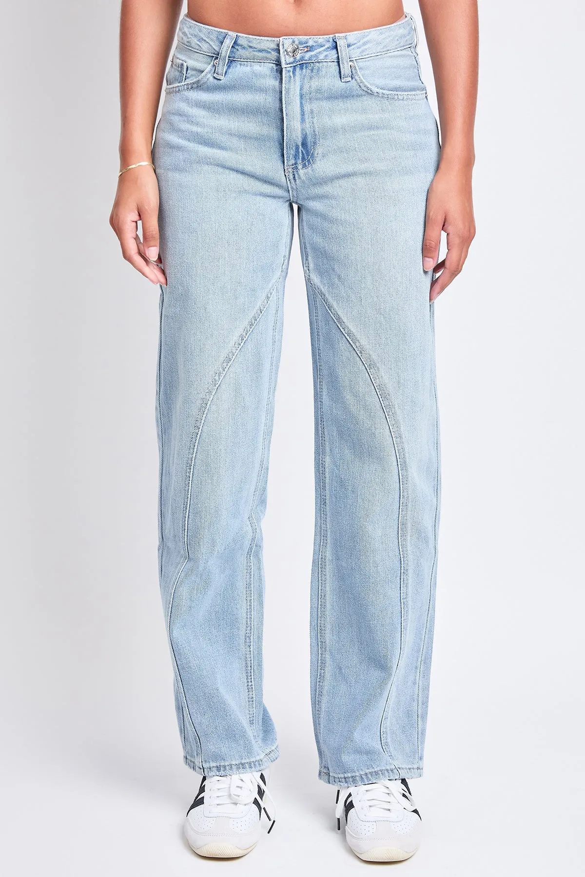 Women's Mid Rise Relaxed Rigid Straight Leg Jeans